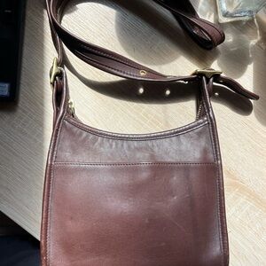 Vintage Coach 9997 cross body bag